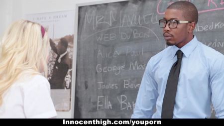 Nia Nacci Creampie Pov