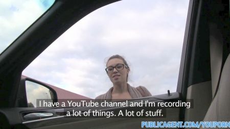 2 Black Girls Suck