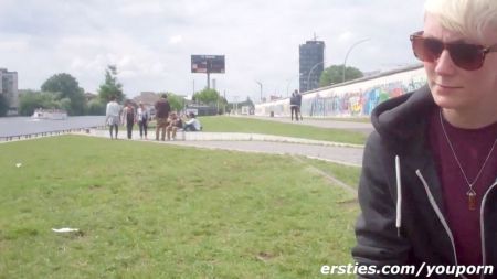 Masked Bbw Rubs Tits