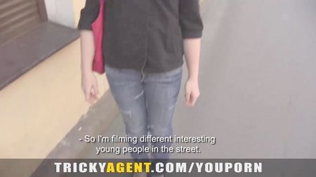 Alanah Rae Massage Creep