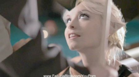 Rianne Meets Big Dick