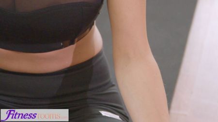 Blonde Masturbating At Schooll