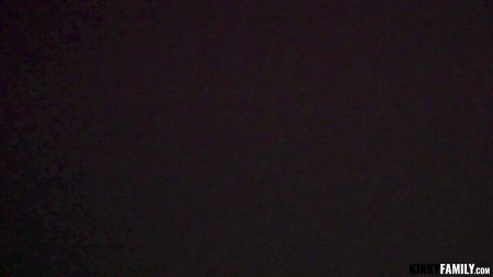 College Peeing Spy Cam